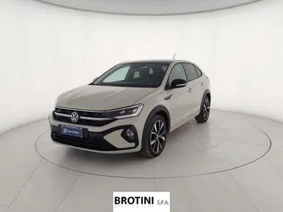 Volkswagen Taigo 1.5 tsi R-Line 150cv dsg del 2023 usata a Massa