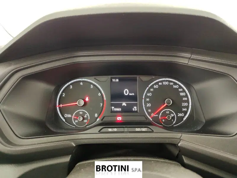 Volkswagen T-Cross usata a Massa-Carrara (15)