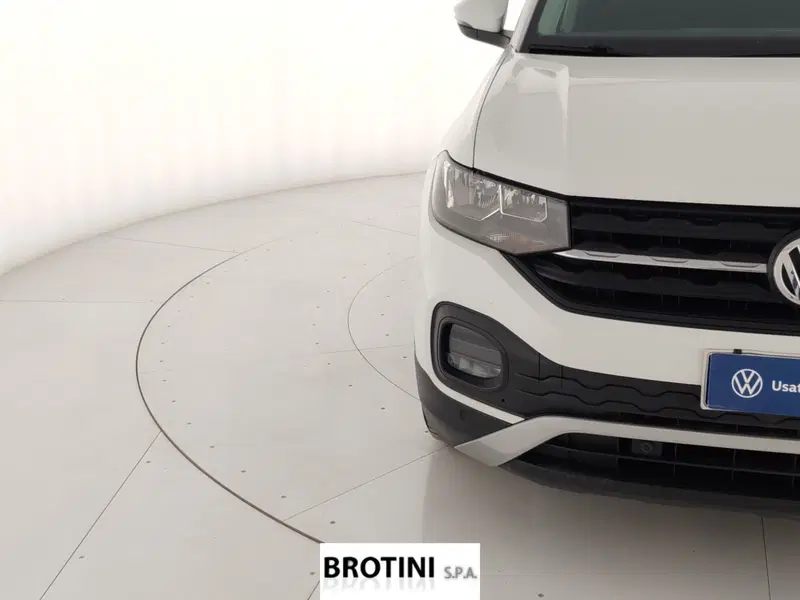 Volkswagen T-Cross usata a Massa-Carrara (5)