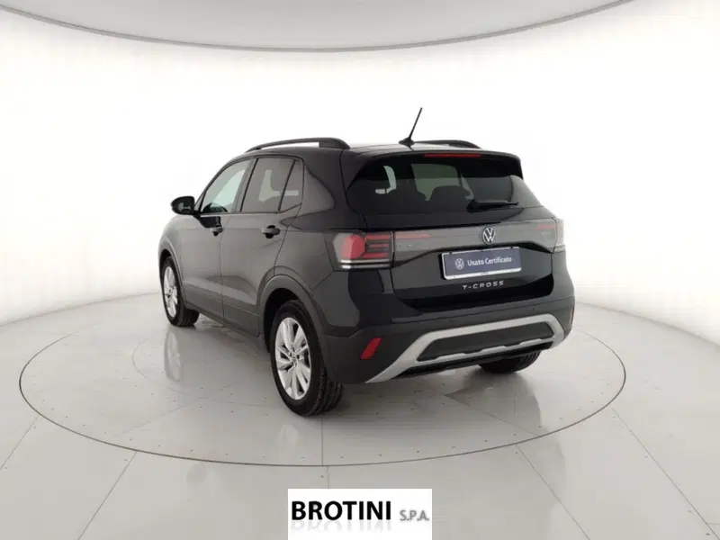Volkswagen T-Cross usata a Massa-Carrara (2)