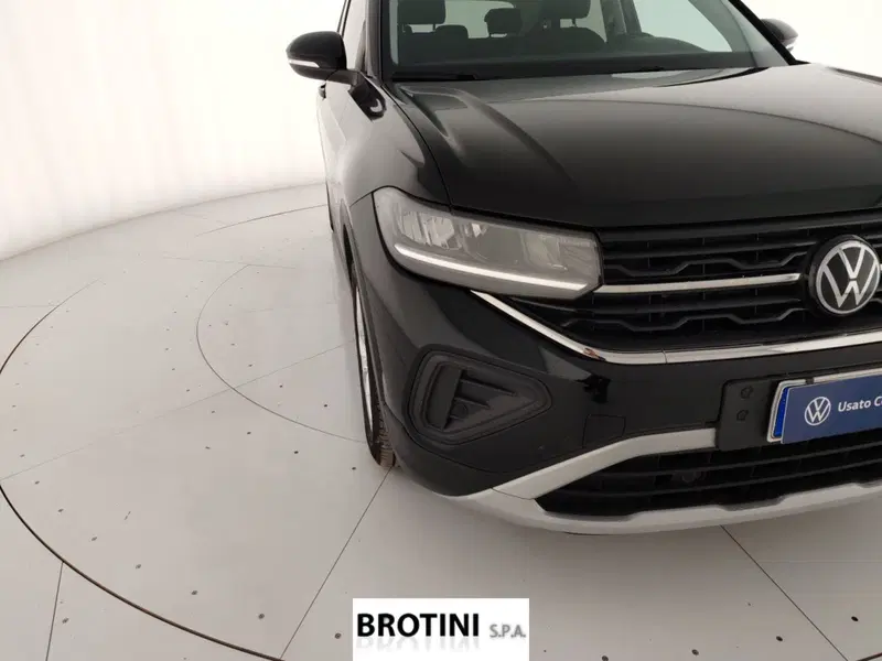 Volkswagen T-Cross usata a Massa-Carrara (5)
