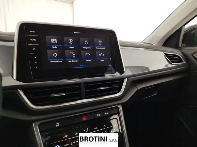 Volkswagen T-Roc usata a Massa-Carrara (12)