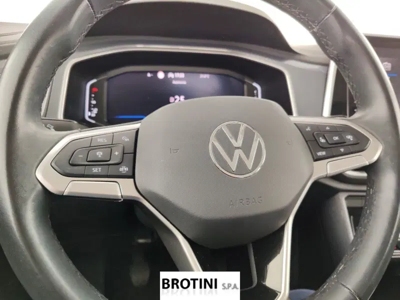 Volkswagen T-Roc usata a Massa-Carrara (13)
