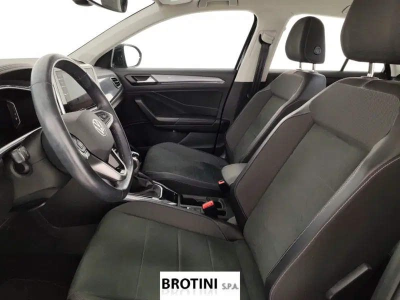 Volkswagen T-Roc usata a Massa-Carrara (7)