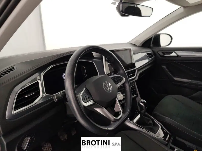 Volkswagen T-Roc usata a Massa-Carrara (8)