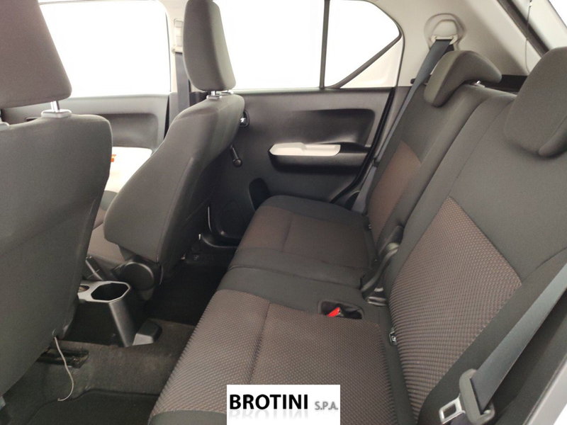 Suzuki Ignis usata a Massa-Carrara (10)