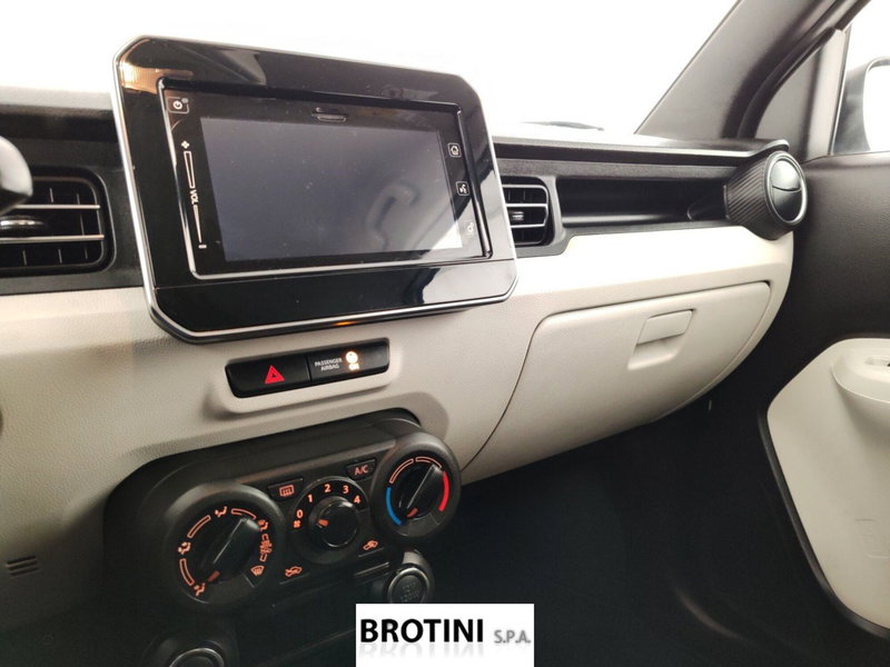 Suzuki Ignis usata a Massa-Carrara (12)