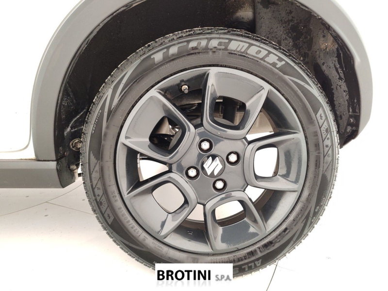 Suzuki Ignis usata a Massa-Carrara (6)