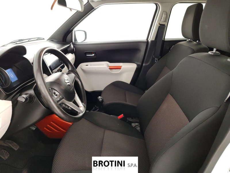 Suzuki Ignis usata a Massa-Carrara (7)