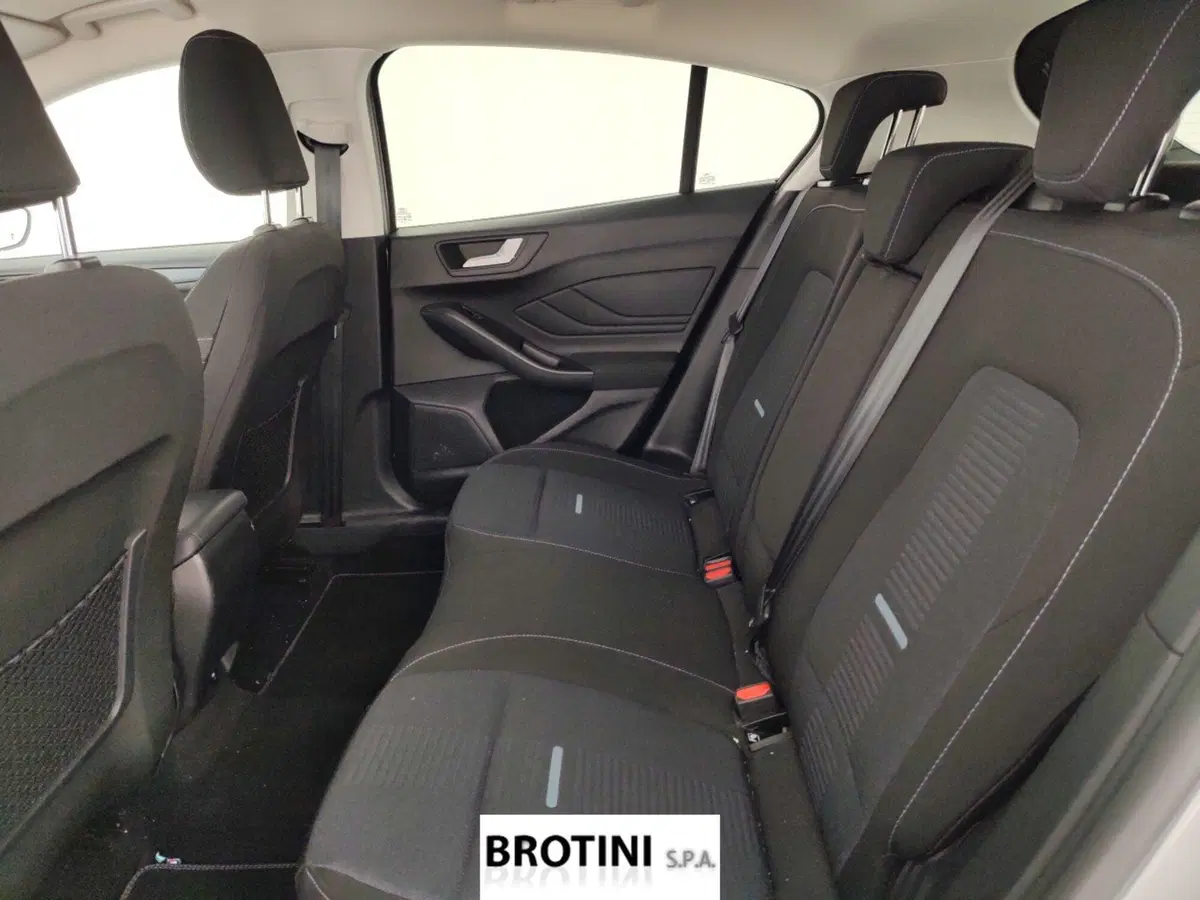 Ford Focus usata a Massa-Carrara (10)