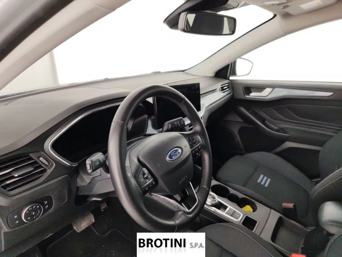 Ford Focus usata a Massa-Carrara (8)