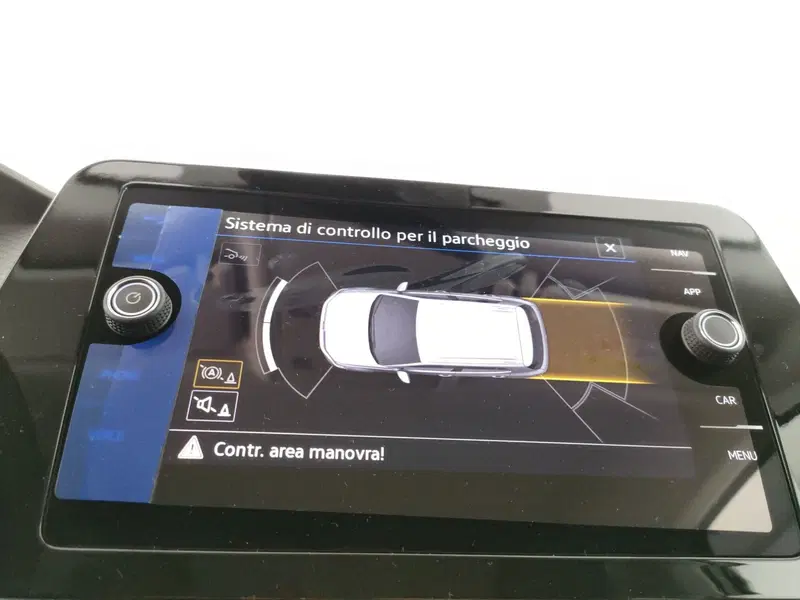 Volkswagen T-Cross usata a Napoli (17)