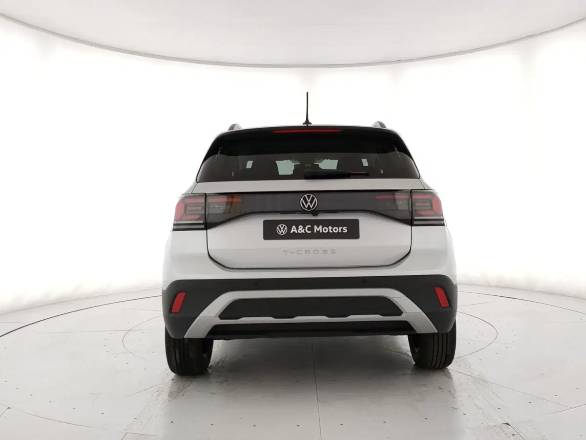 Volkswagen T-Cross usata a Napoli (6)