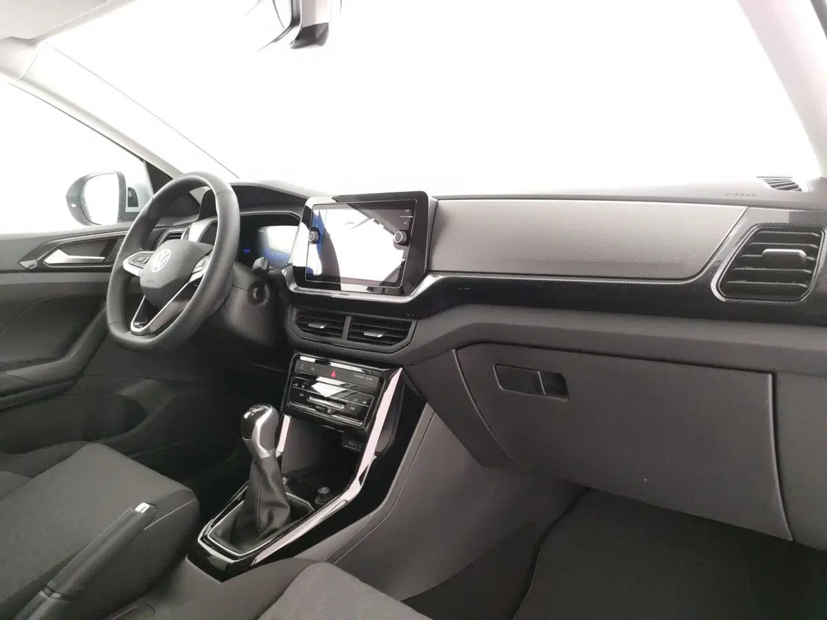 Volkswagen T-Cross usata a Napoli (8)