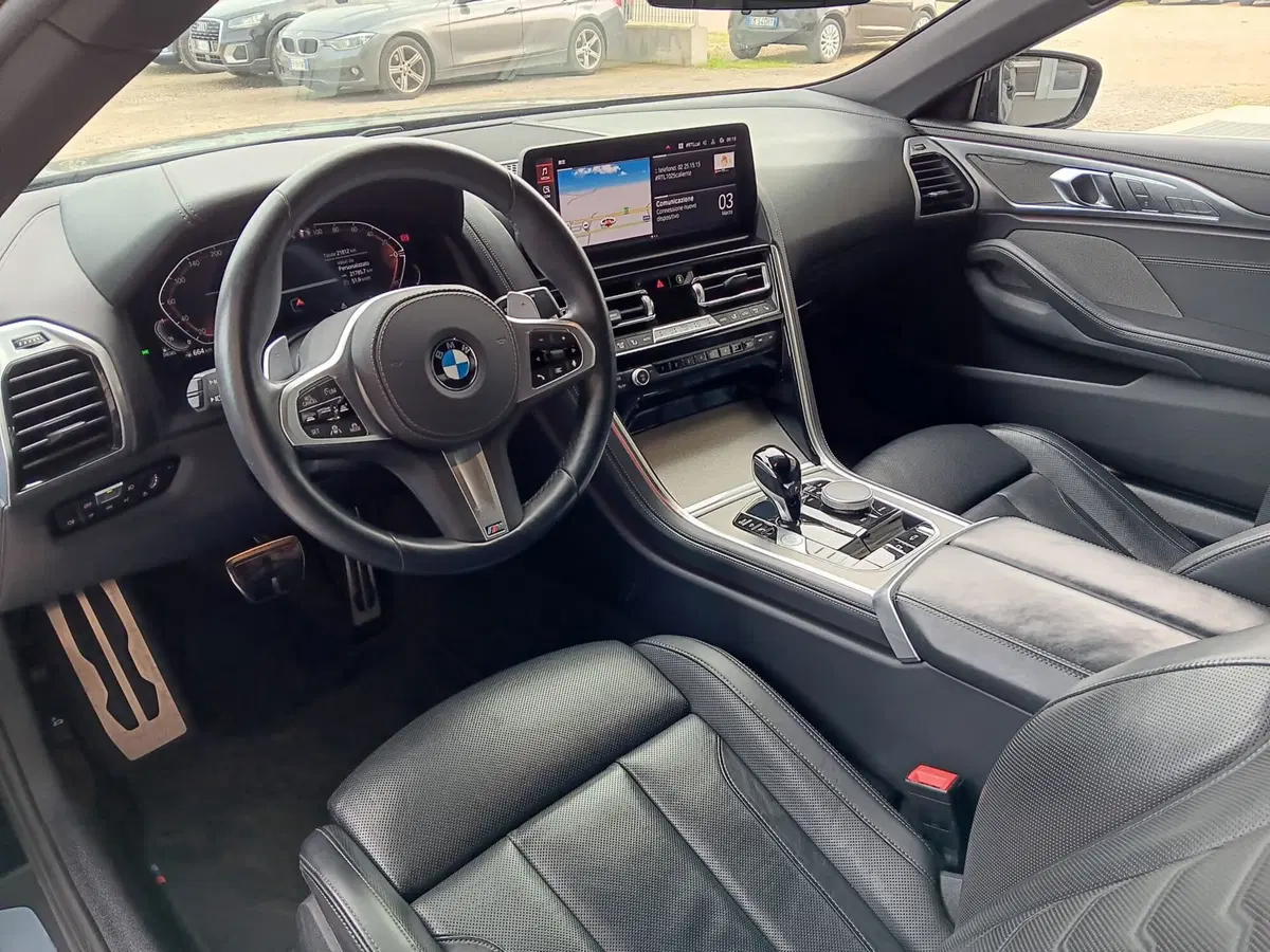 BMW Serie 8 Cabrio usata a Cuneo (10)
