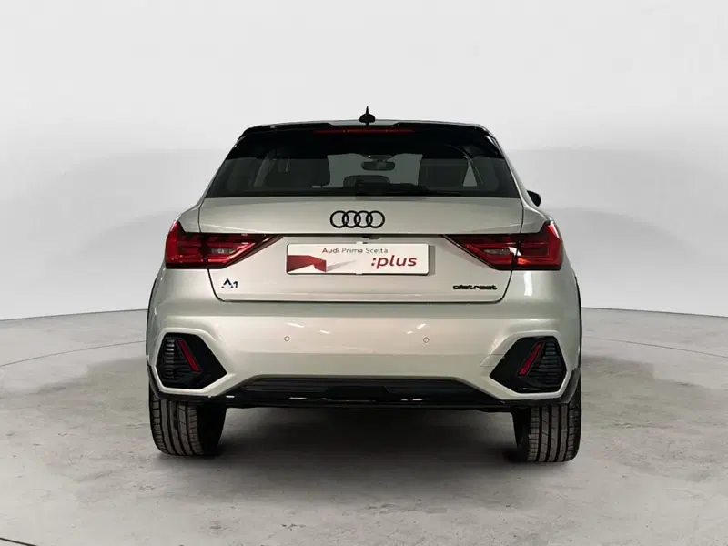 Audi A1 allstreet usata a Napoli (6)