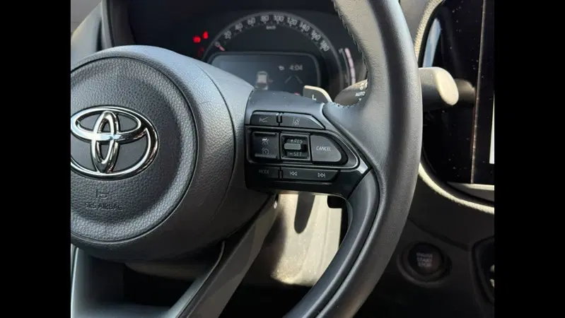 Toyota Aygo X usata a Palermo (12)