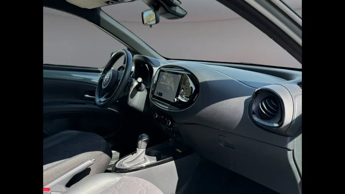 Toyota Aygo X usata a Palermo (6)