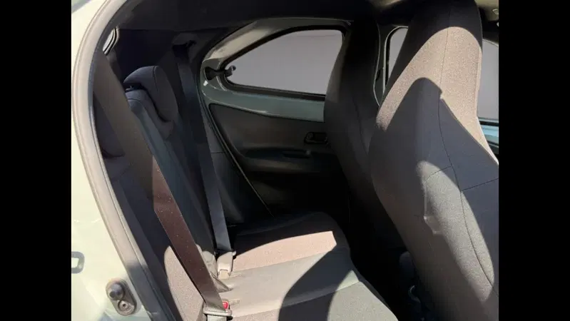 Toyota Aygo X usata a Palermo (8)