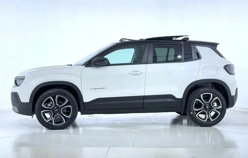 Jeep Avenger nuova a Perugia (4)