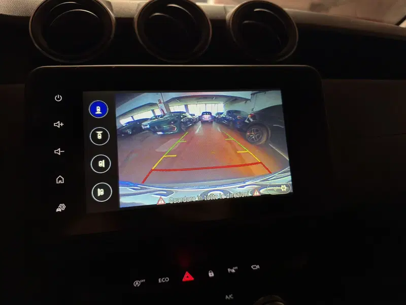 Dacia Duster usata a Milano (12)