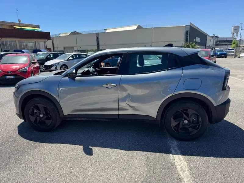 Alfa Romeo Junior usata a Salerno (10)