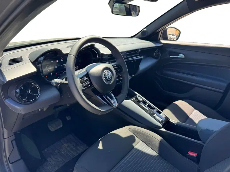Alfa Romeo Junior usata a Salerno (8)