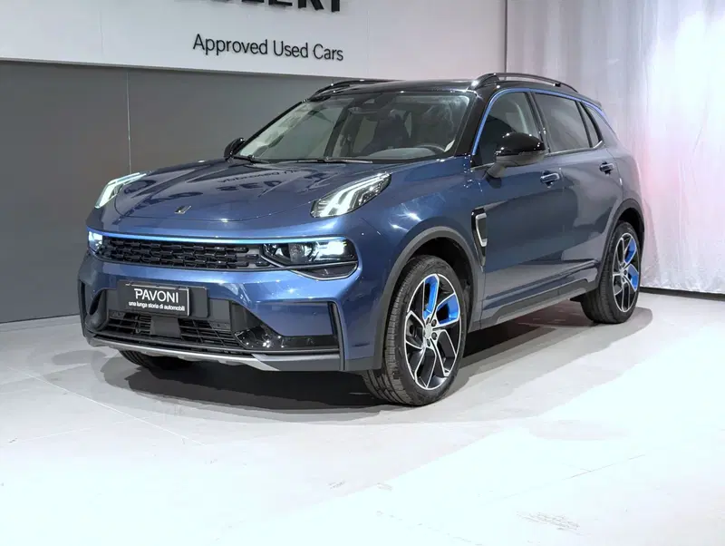 Lynk & Co 01 usata a Pescara (2)