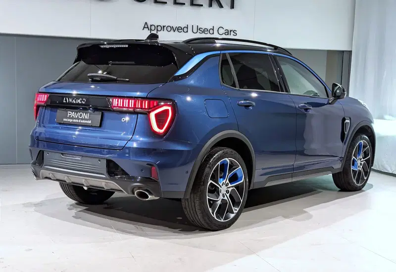 Lynk & Co 01 usata a Pescara (6)