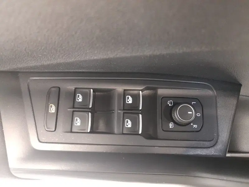 Volkswagen T-Roc usata a Bologna (9)
