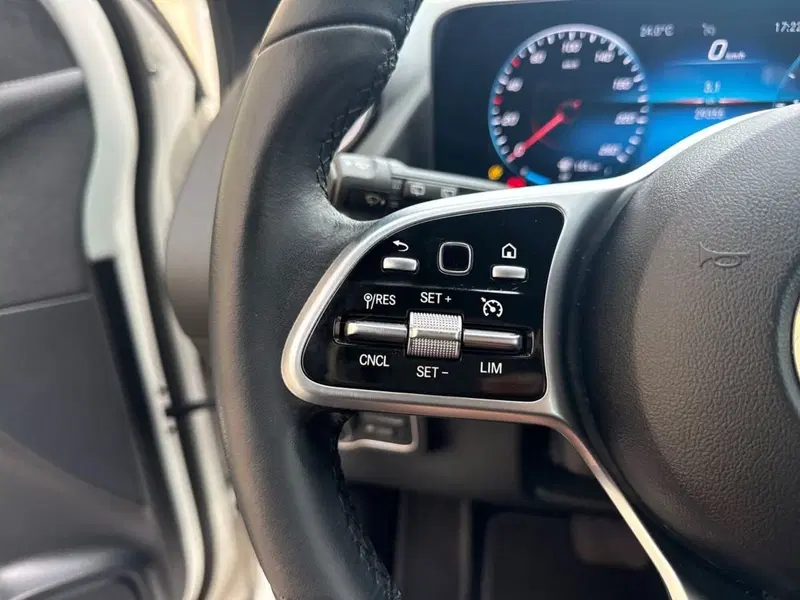 Mercedes-Benz GLA SUV usata a Firenze (18)