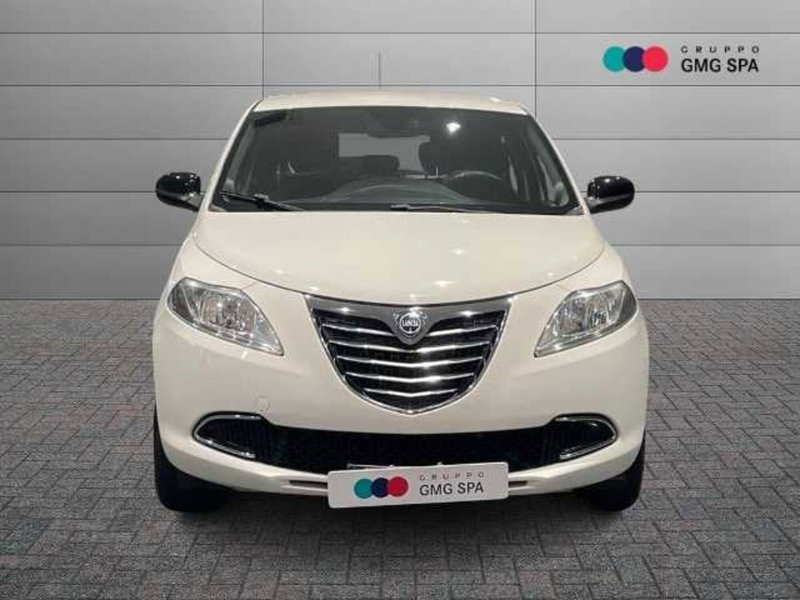 Lancia Ypsilon usata a Firenze (2)