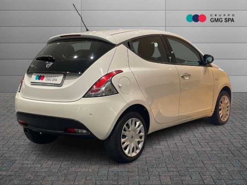 Lancia Ypsilon usata a Firenze (3)