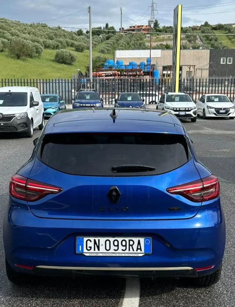 Renault Clio usata a Roma (2)