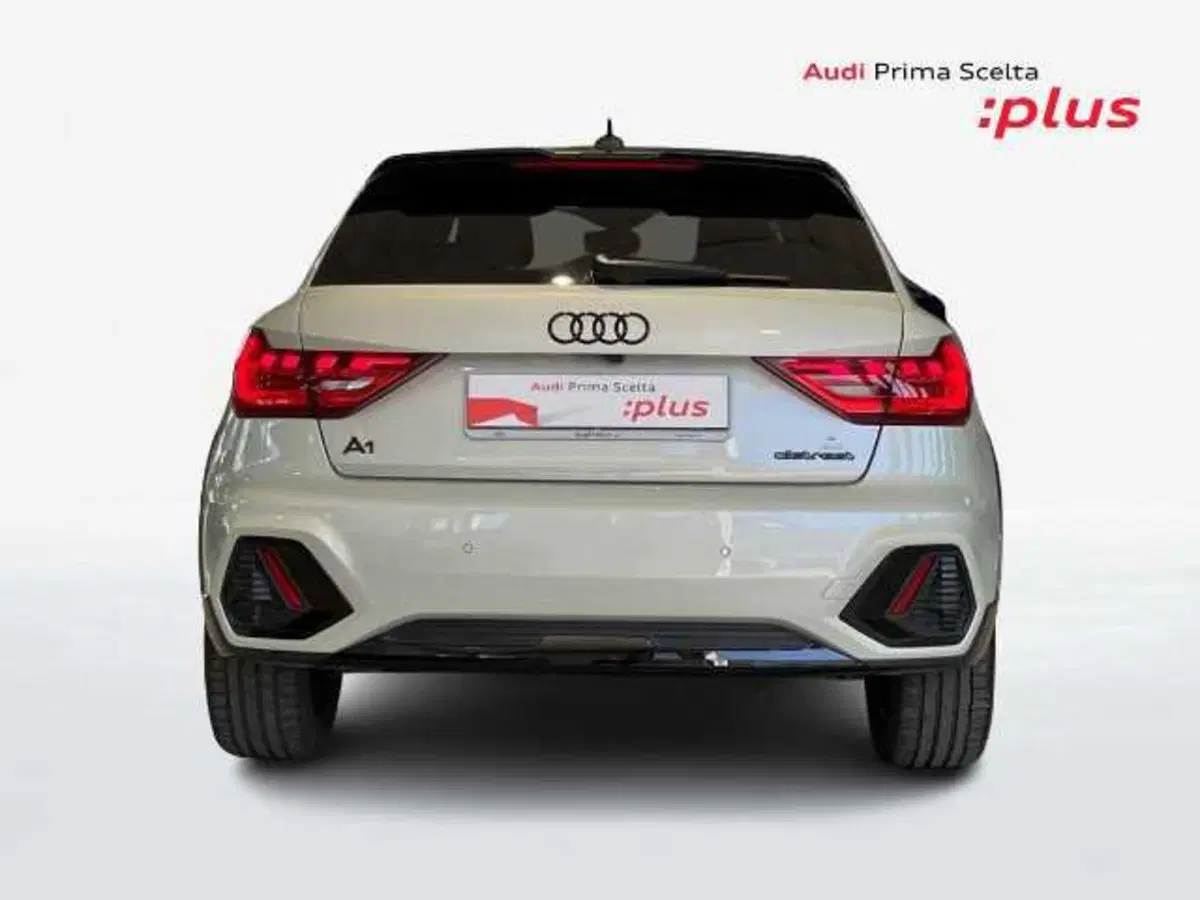 Audi A1 allstreet usata a Pistoia (11)