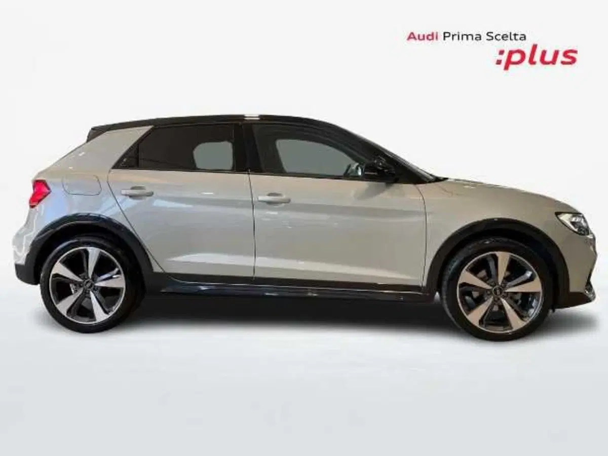 Audi A1 allstreet usata a Pistoia (12)
