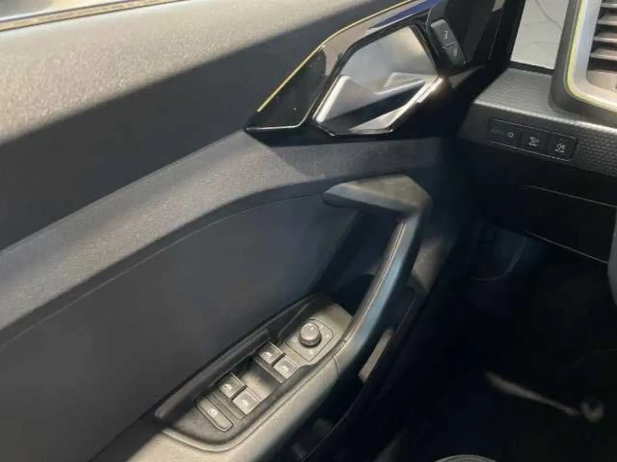 Audi A1 allstreet usata a Pistoia (19)
