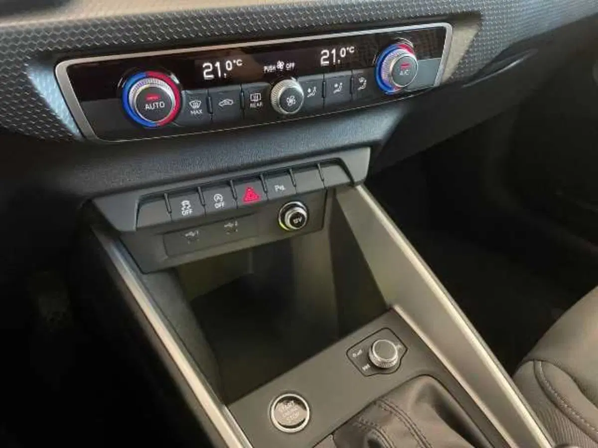 Audi A1 allstreet usata a Pistoia (9)