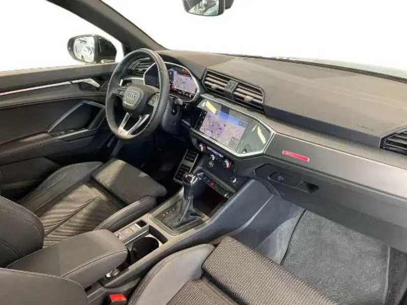 Audi Q3 Sportback usata a Pistoia (3)