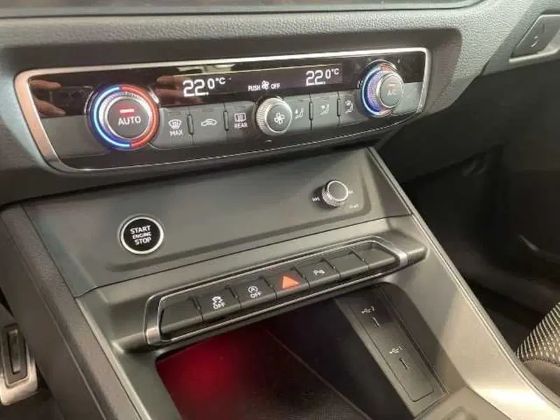 Audi Q3 Sportback usata a Pistoia (9)
