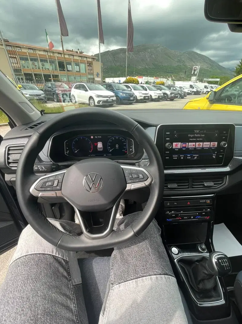 Volkswagen T-Cross usata a L'Aquila (12)
