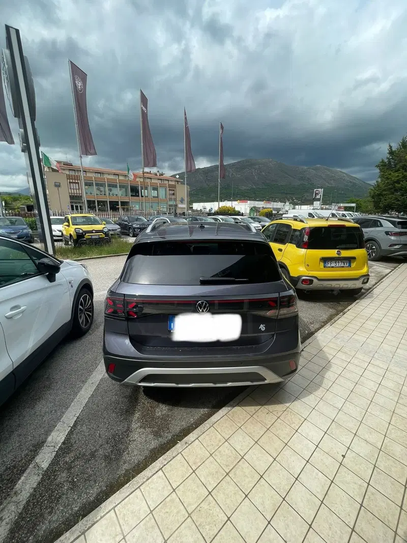 Volkswagen T-Cross usata a L'Aquila (14)