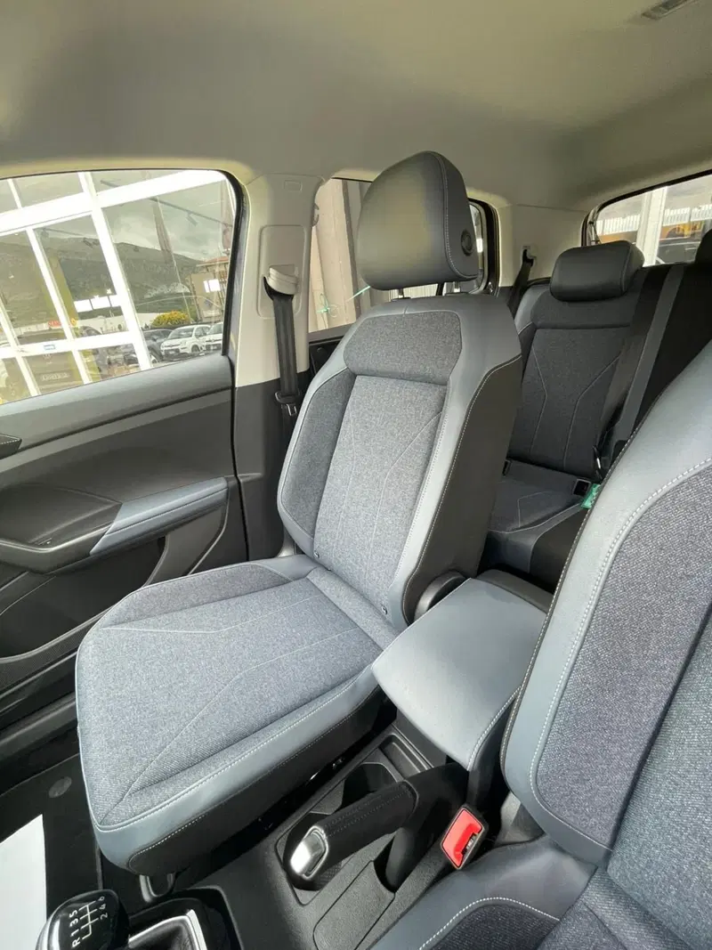 Volkswagen T-Cross usata a L'Aquila (18)