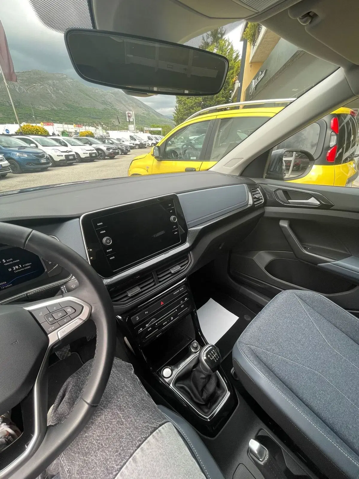 Volkswagen T-Cross usata a L'Aquila (7)