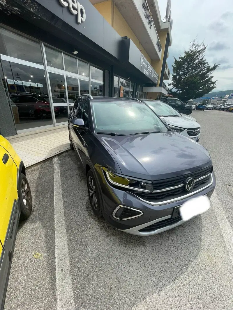 Volkswagen T-Cross usata a L'Aquila (9)