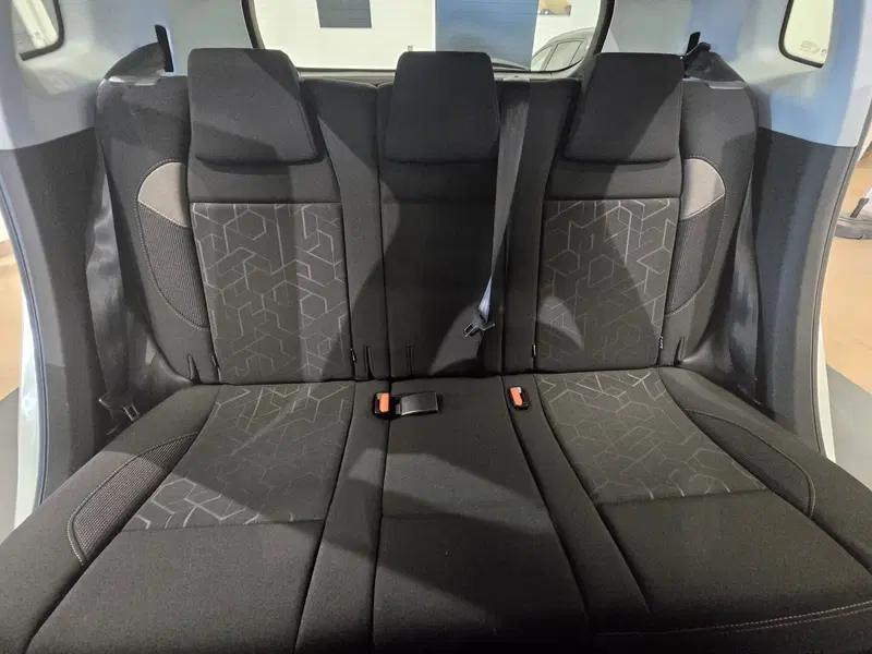 Peugeot 2008 usata a Rimini (12)