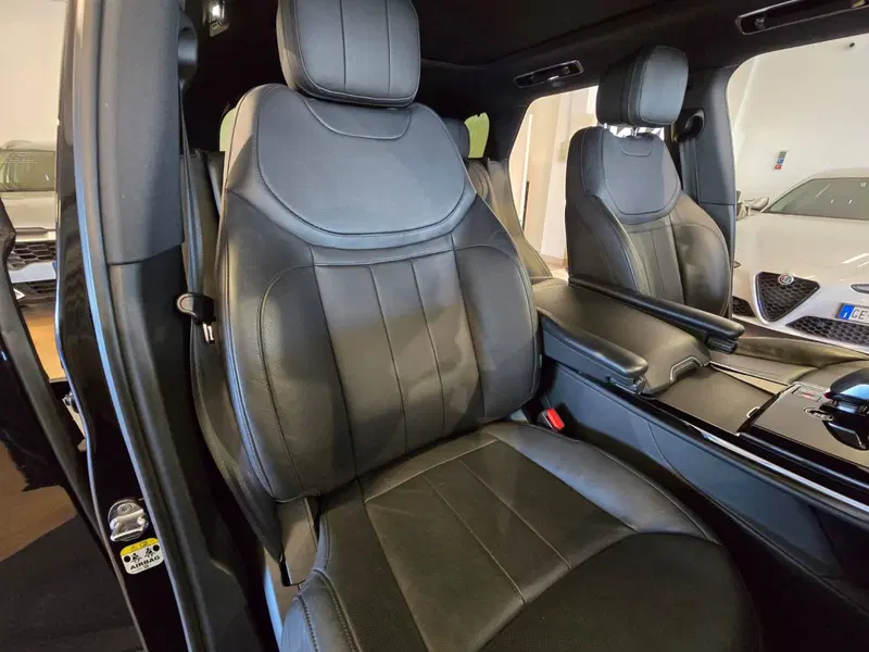 Land Rover Range Rover Sport usata a Rimini (16)