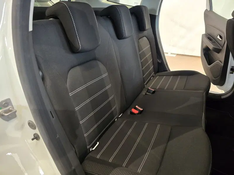 Dacia Duster usata a Rimini (13)