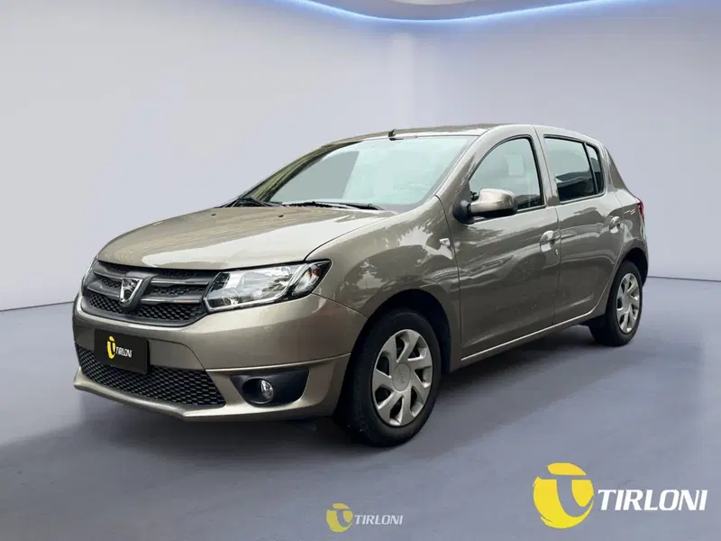 Dacia Sandero usata a Milano (3)