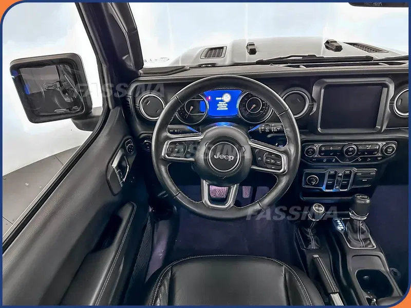 Jeep Wrangler Unlimited usata a Milano (10)